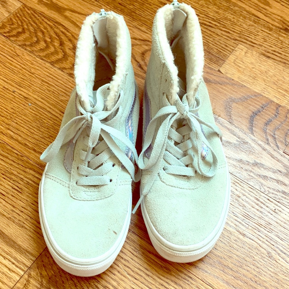 teal vans